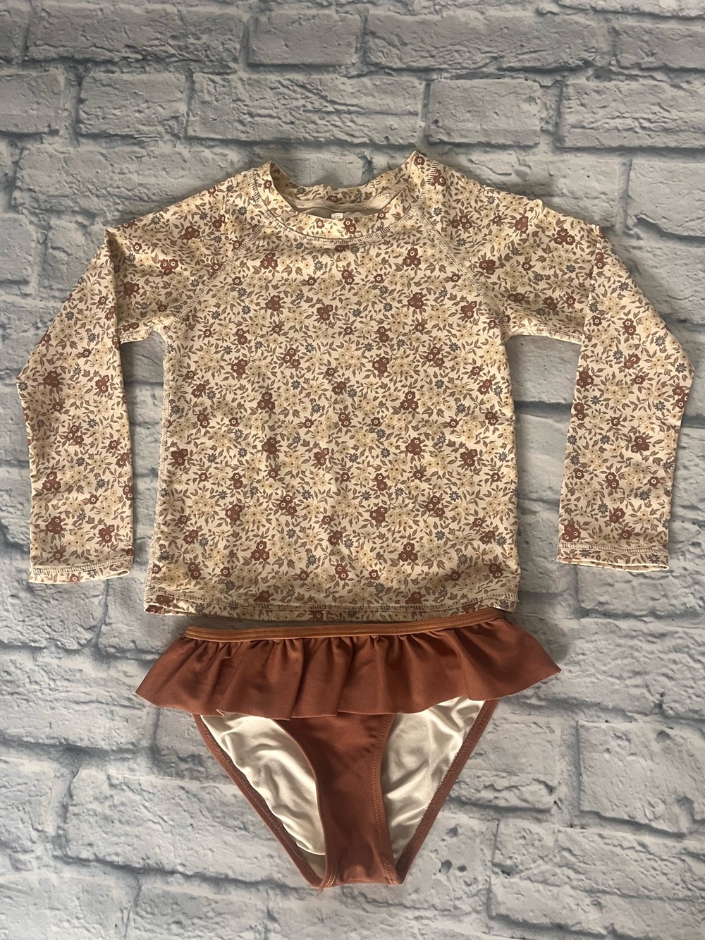 Rylee + Cru Rashguard Set - Flower Field 4-5T